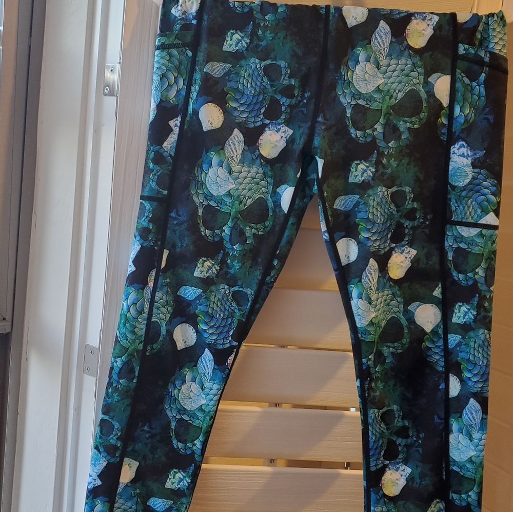 Med CVG mermaid skull leggings